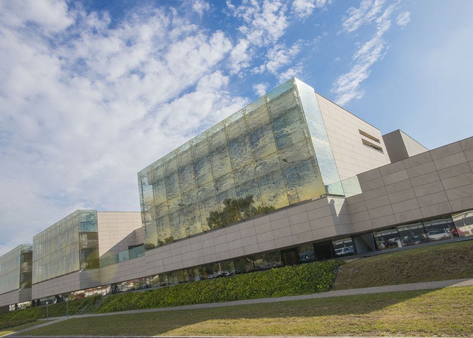 L'institut des Sciences de la vigne et du vin a ouvert ses portes en 2009 à Villenave d'Ornon © Université de Bordeaux